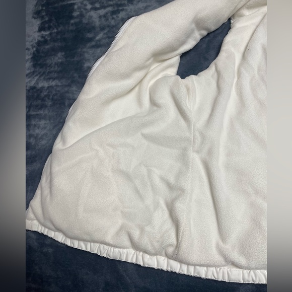 Womens Old Navy Vest - Picture 3 of 7